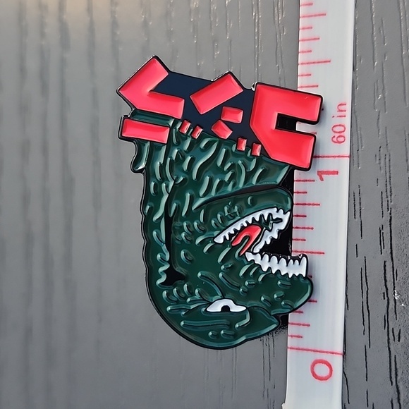 Godzilla Enamel Pin - Picture 3 of 4